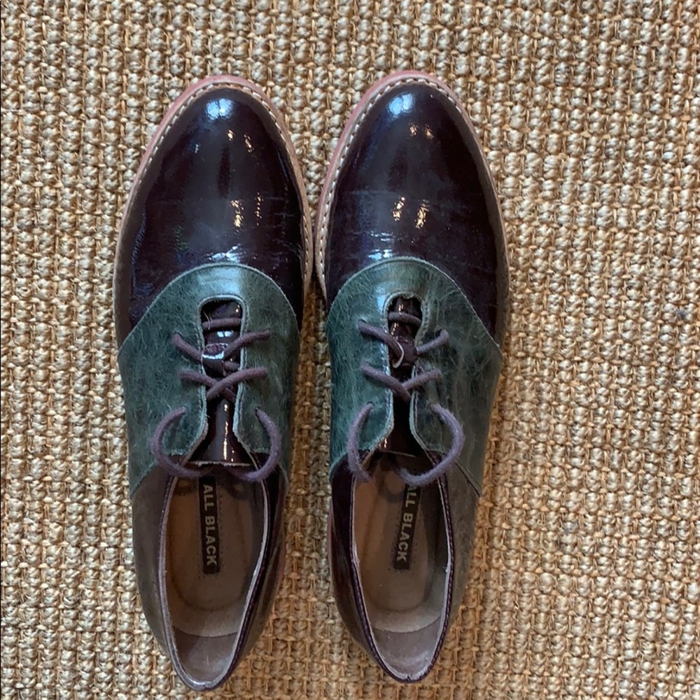 Oxford shoes